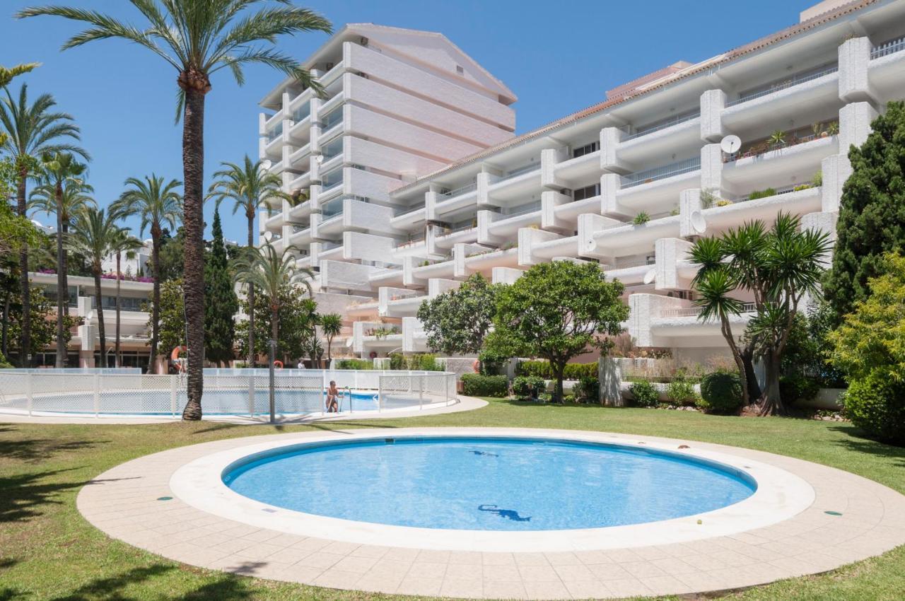 Jardines Del Mar Apartments Марбелья Екстер'єр фото