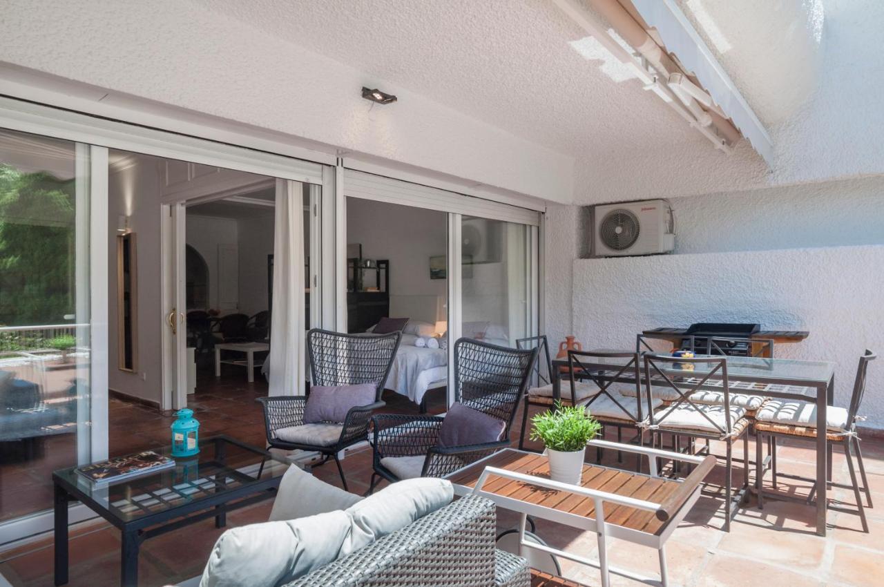 Jardines Del Mar Apartments Марбелья Екстер'єр фото