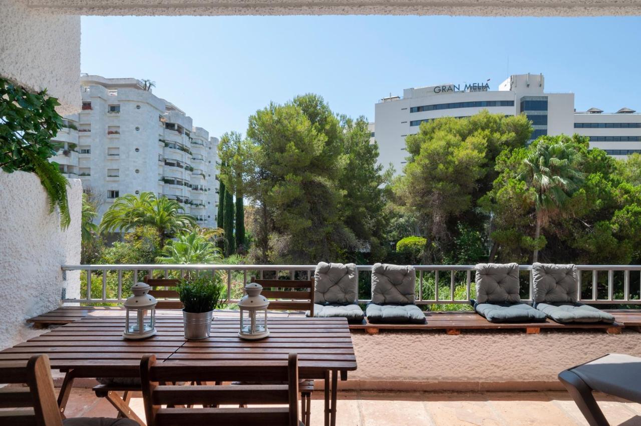 Jardines Del Mar Apartments Марбелья Екстер'єр фото