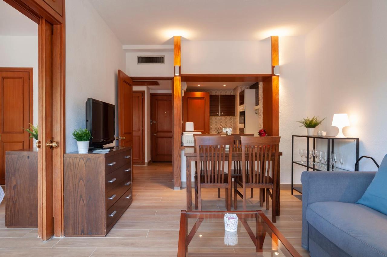 Jardines Del Mar Apartments Марбелья Екстер'єр фото