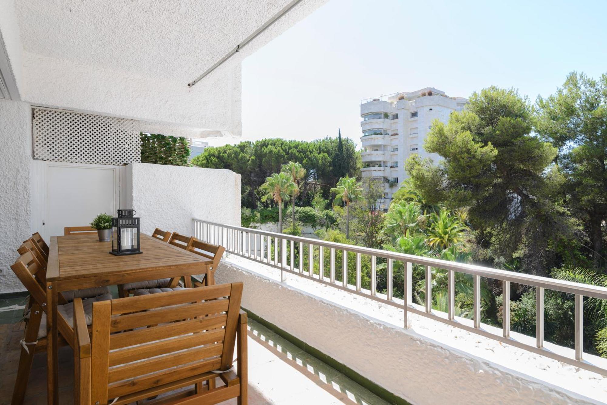 Jardines Del Mar Apartments Марбелья Екстер'єр фото
